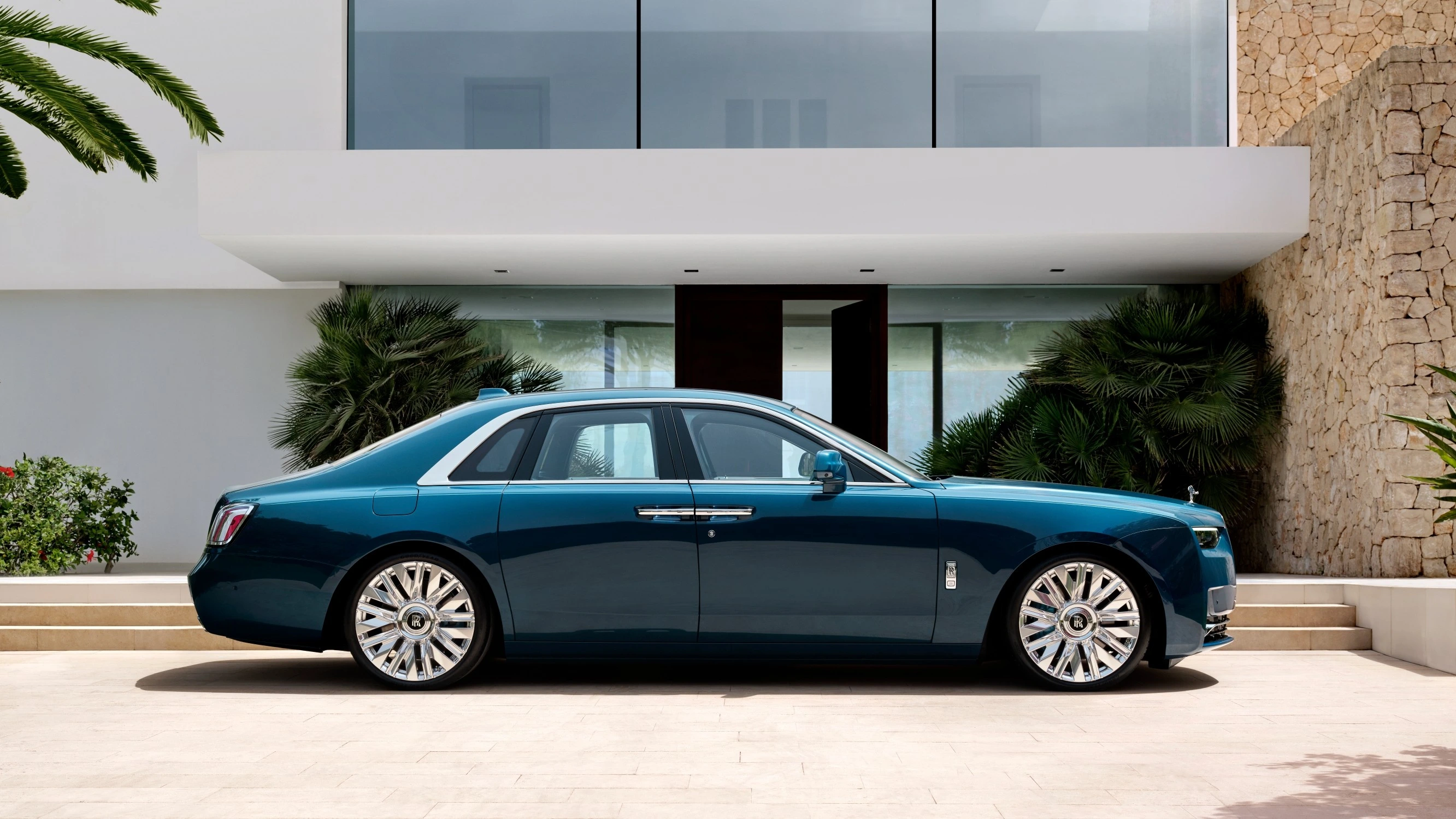 Rolls-Royce Ghost Series II Model Page Image